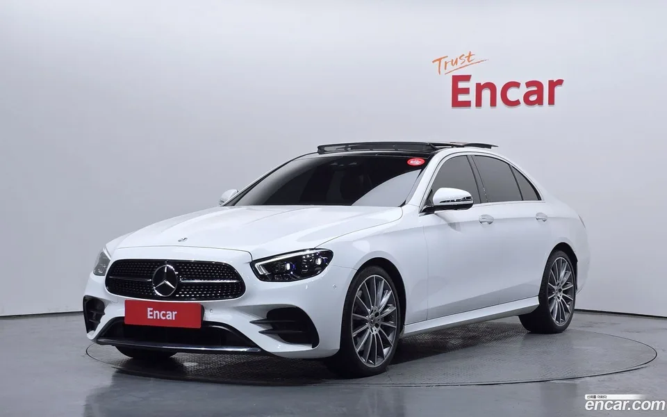 Mercedes-Benz E-Class E350 4MATIC AMG Line 2022 — фото 1, купить с доставкой в Москву