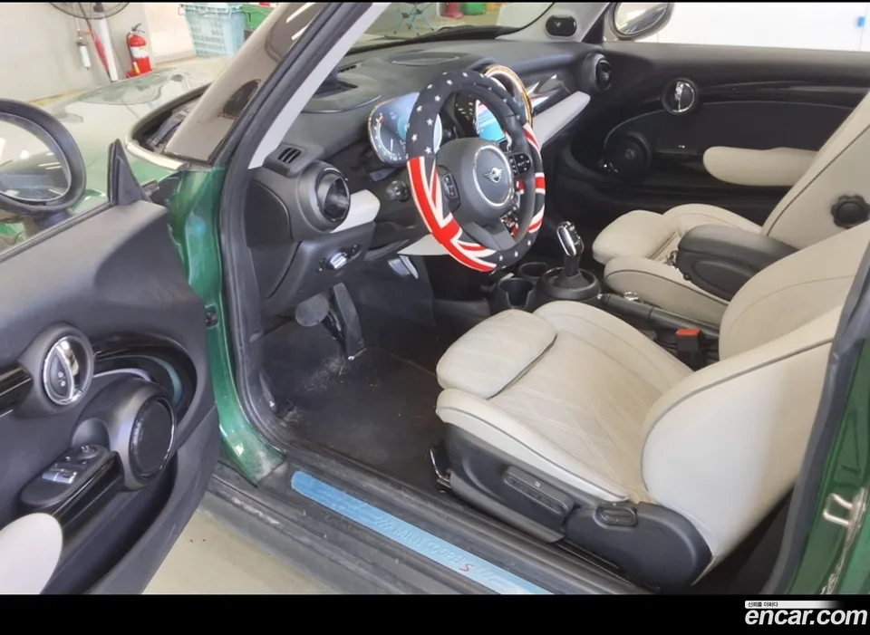MINI Cooper S HIGH 2022 — миниатюра 2