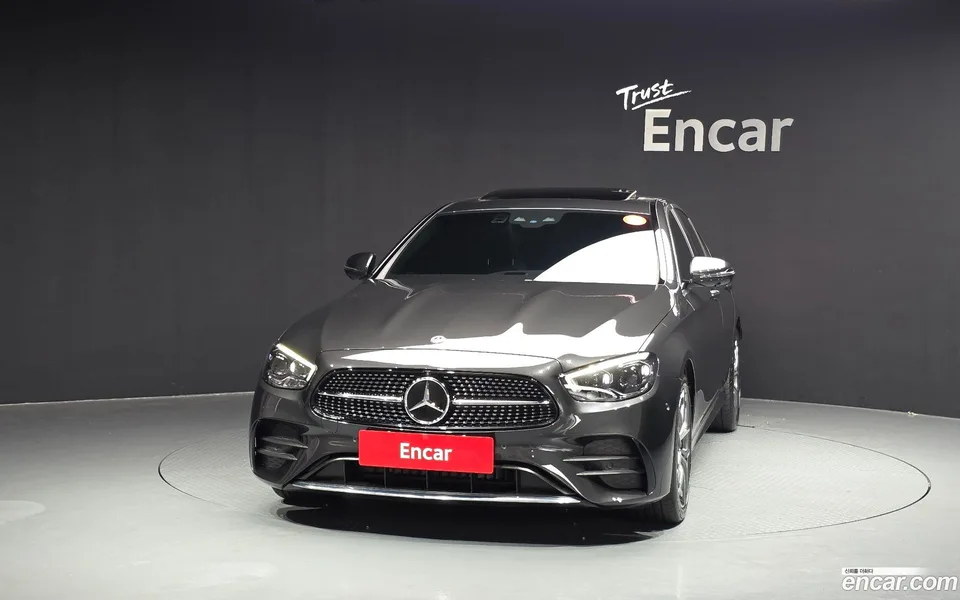 Mercedes-Benz E-Class E220d 4MATIC AMG Line 2022 — миниатюра 3