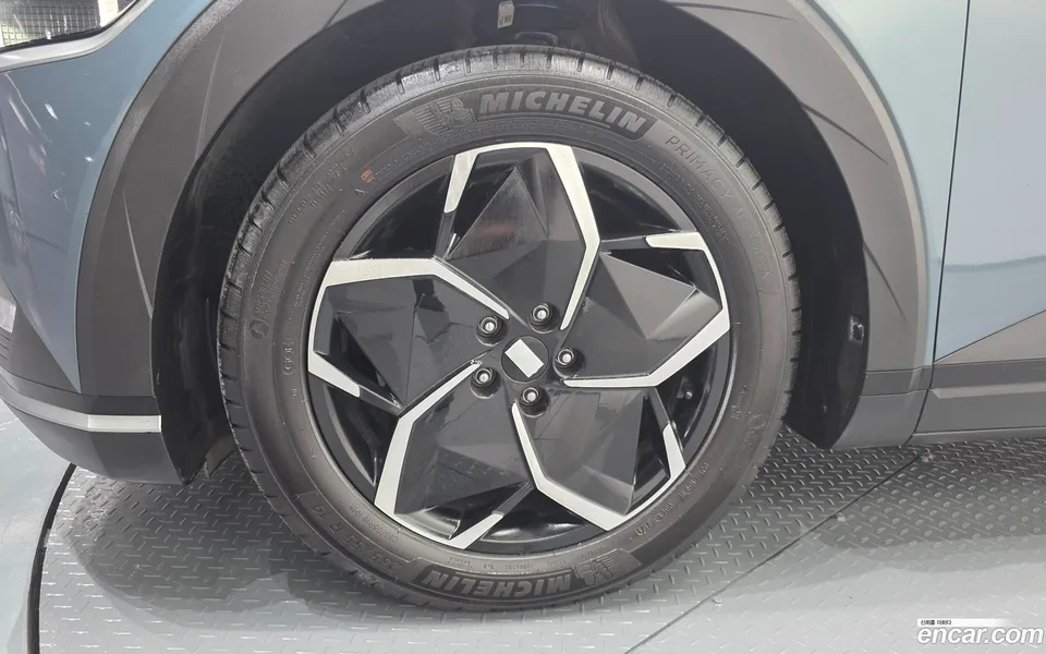 Hyundai Ioniq 5 2024 — миниатюра 2