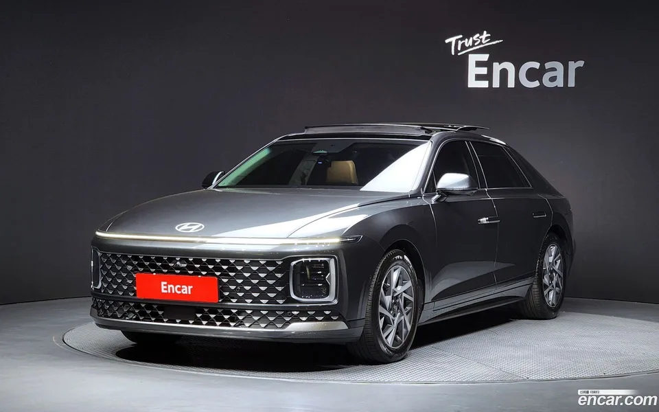 Hyundai Grandeur 3.5 2WD 2023 — фото 1, купить с доставкой в Москву