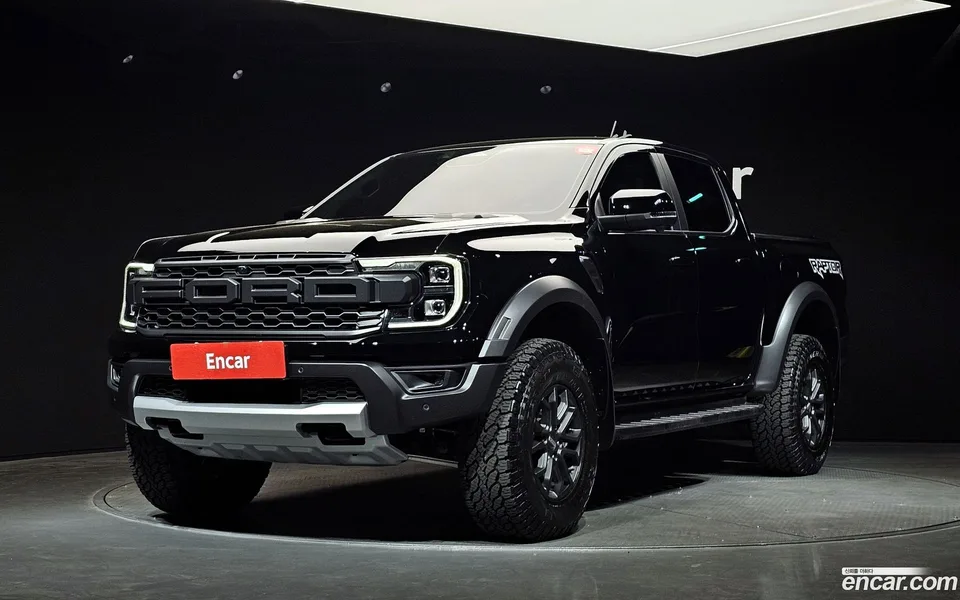 Ford Ranger 2.0 2025 — фото 1, купить с доставкой в Москву
