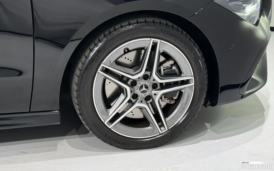 Mercedes-Benz CLA-Class CLA250 4MATIC 2025 — миниатюра 2