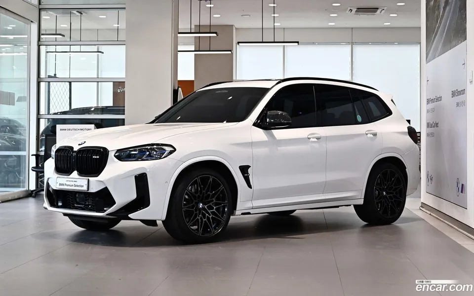 BMW X3M 3.0 2023 — фото 1, купить с доставкой в Москву