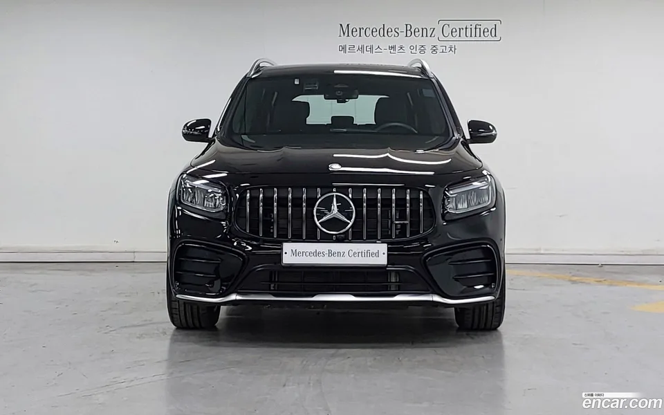Mercedes-Benz GLB-Class AMG GLB35 4MATIC 2025 — миниатюра 3