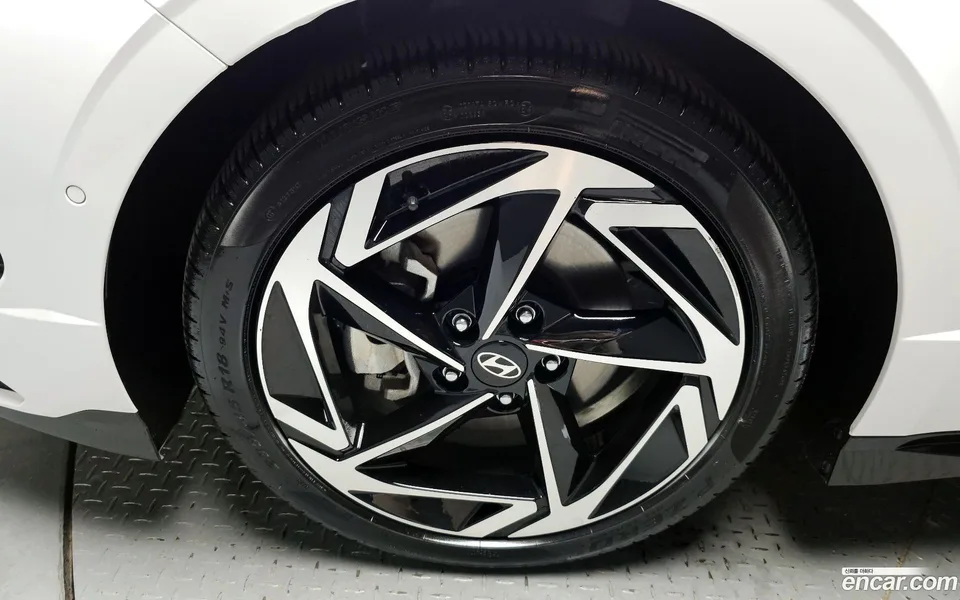 Hyundai Sonata The Edge 2.0 2023 — миниатюра 5