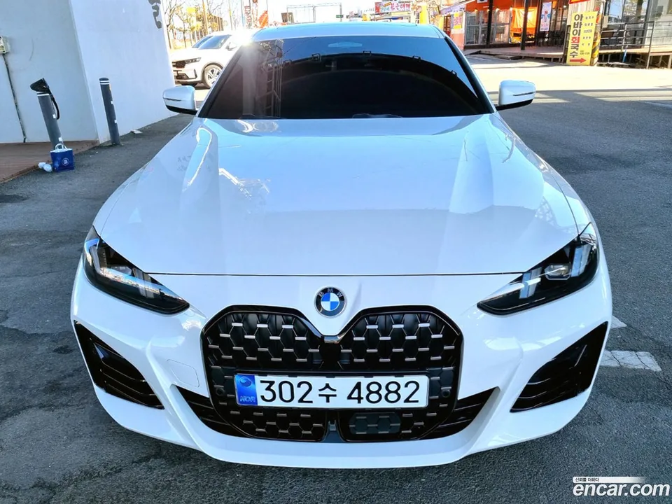 BMW 4 Series 420i M 2025 — фото 1, купить с доставкой в Москву