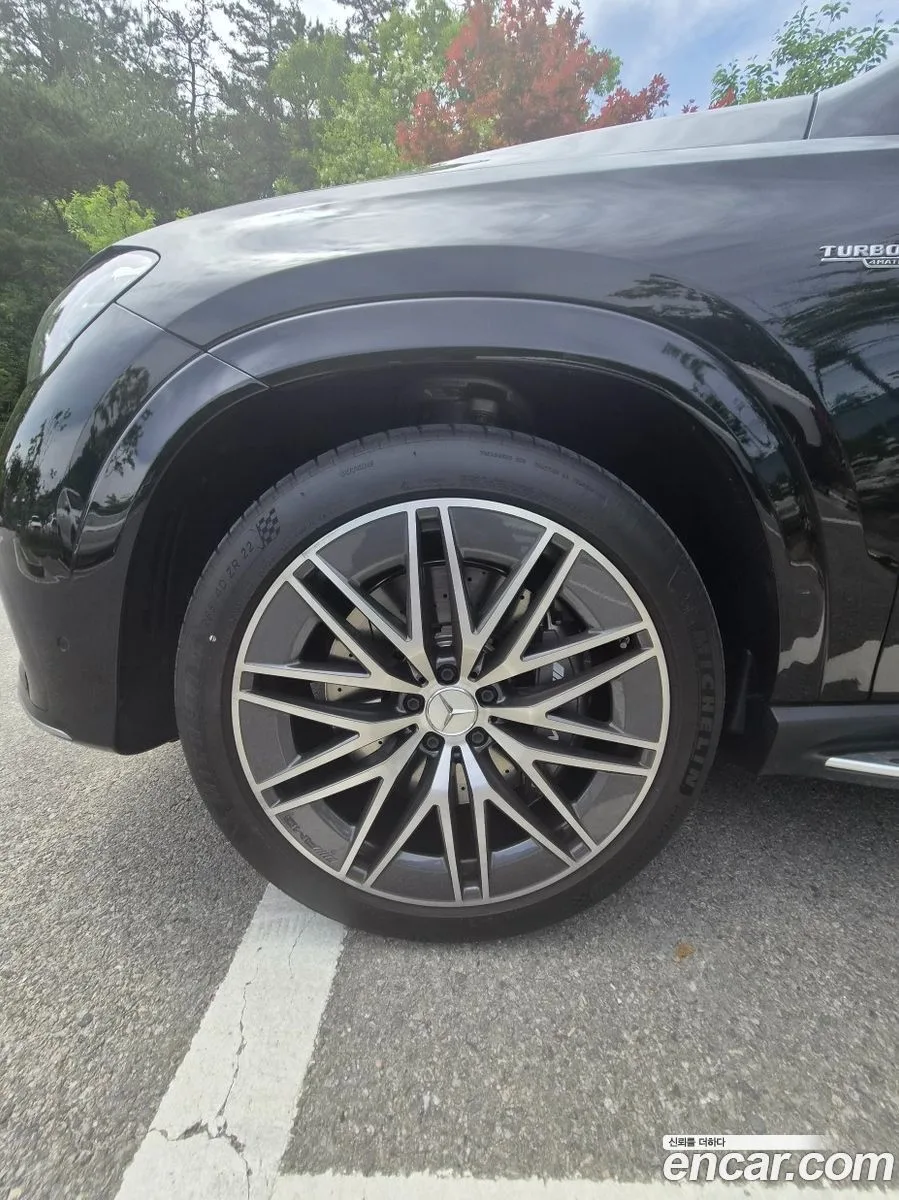 Mercedes-Benz GLE-Class AMG GLE53 4MATIC+ 2026 — миниатюра 2