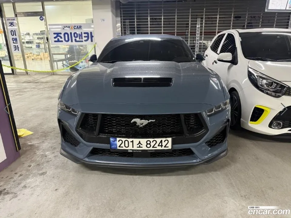 Ford Mustang 5.0 GT 2024 — фото 1, купить с доставкой в Москву