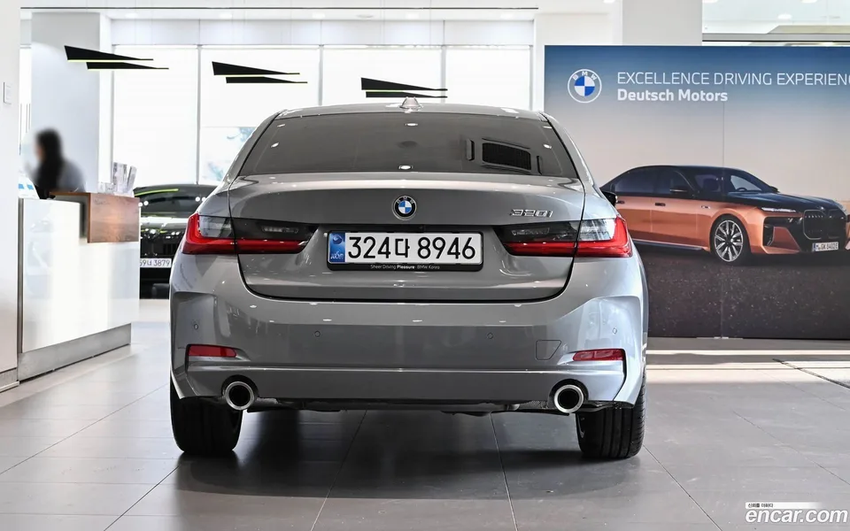 BMW 3 Series 320i 2025 — миниатюра 3