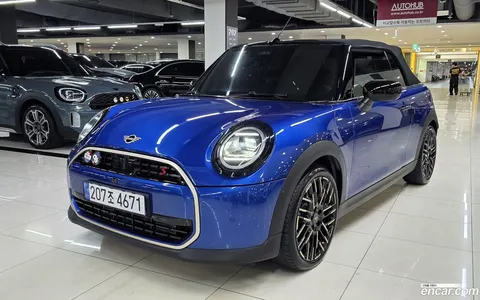 MINI Cooper S Convertible 2025 купить в Москве