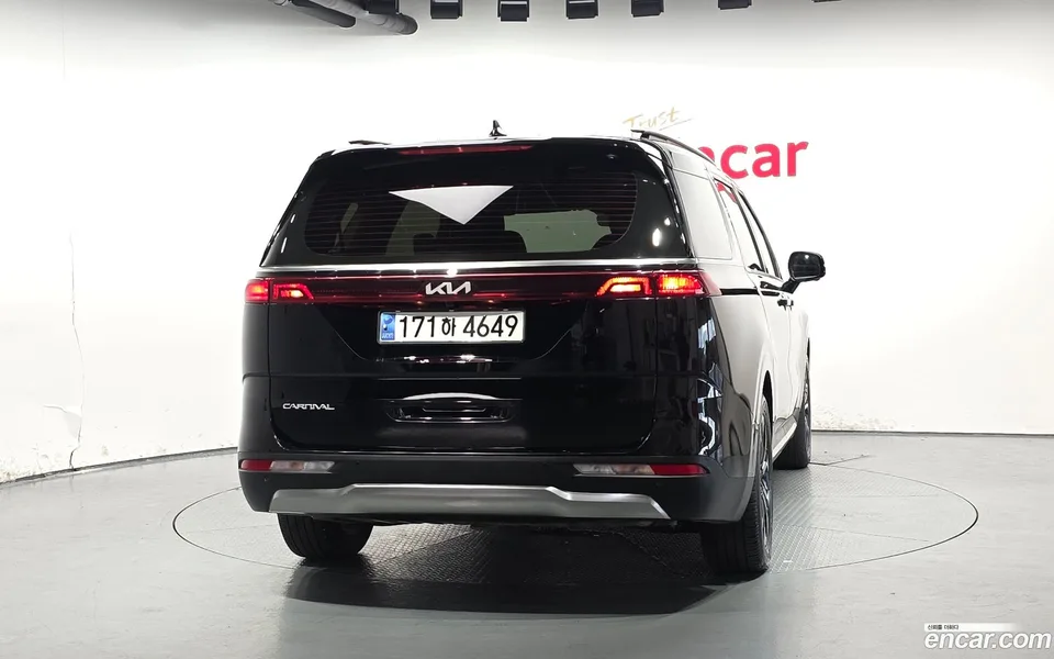 Kia Carnival 7 2023 — миниатюра 4
