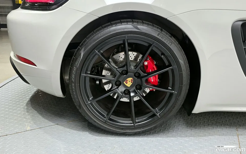 Porsche 718 Boxster 4.0 GTS 2024 — миниатюра 5
