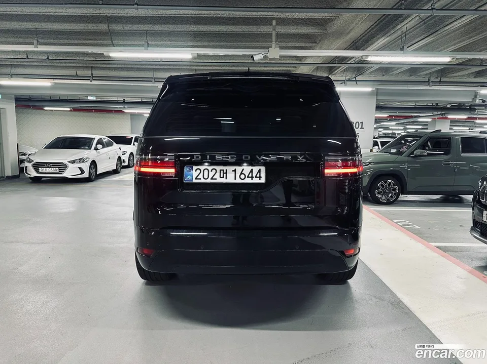 Land Rover Discovery D300 HSE 2024 — миниатюра 4