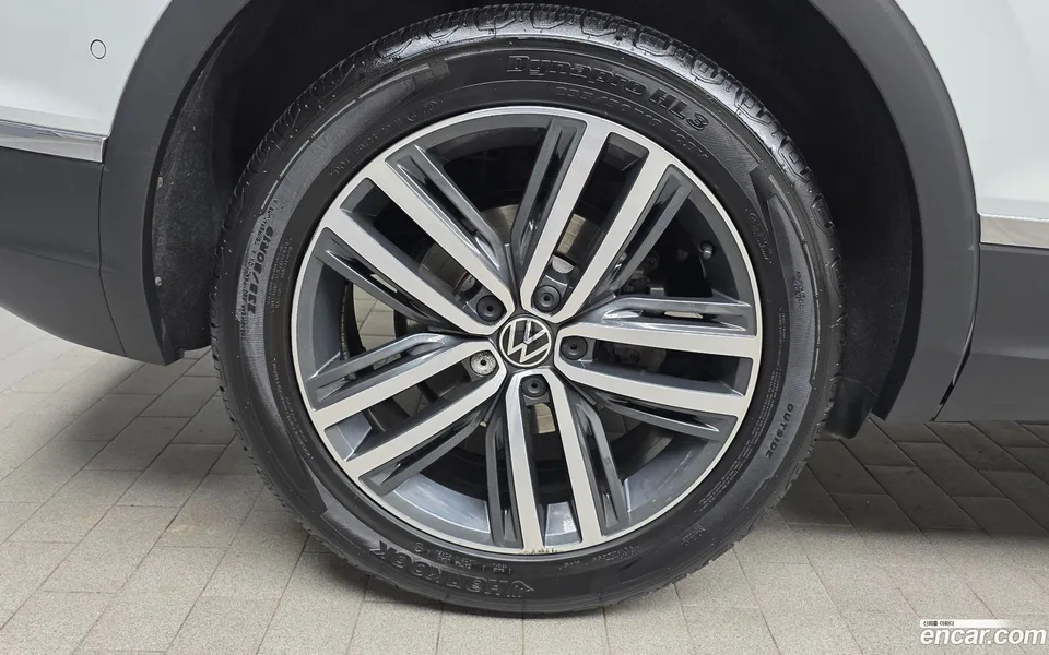 Volkswagen Tiguan 2.0 TDI 2022 — миниатюра 5