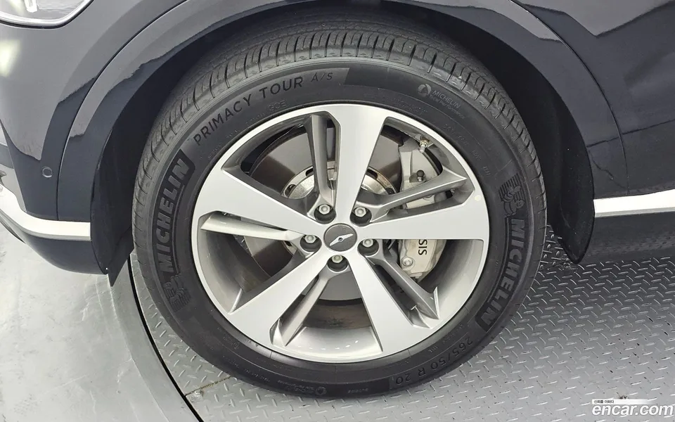 Genesis GV80 2.5T AWD 2023 — миниатюра 2