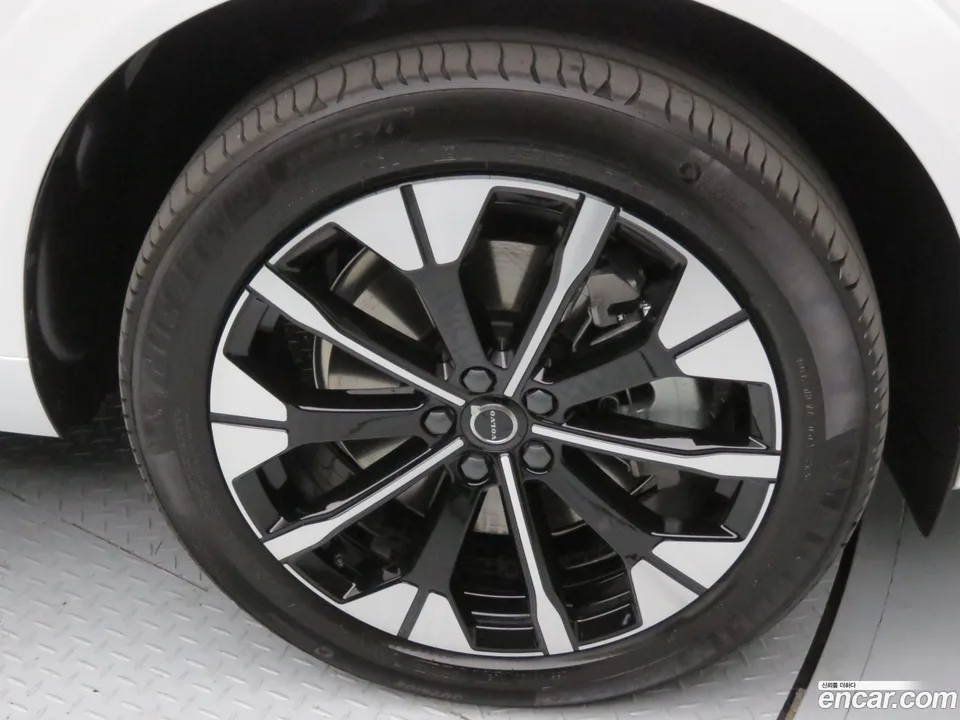 Volvo XC60 B5 2026 — миниатюра 5