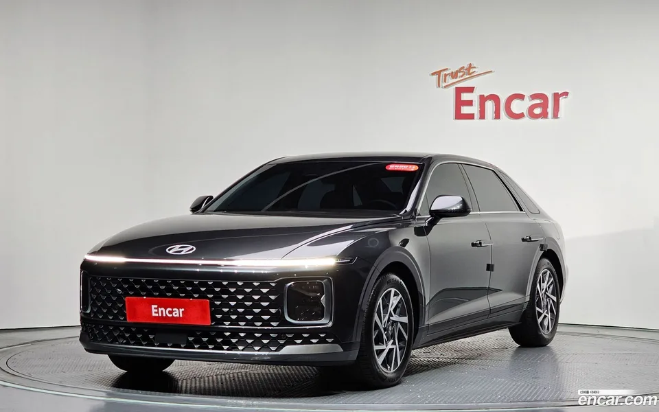 Hyundai Grandeur Hybrid 2025 — фото 1, купить с доставкой в Москву
