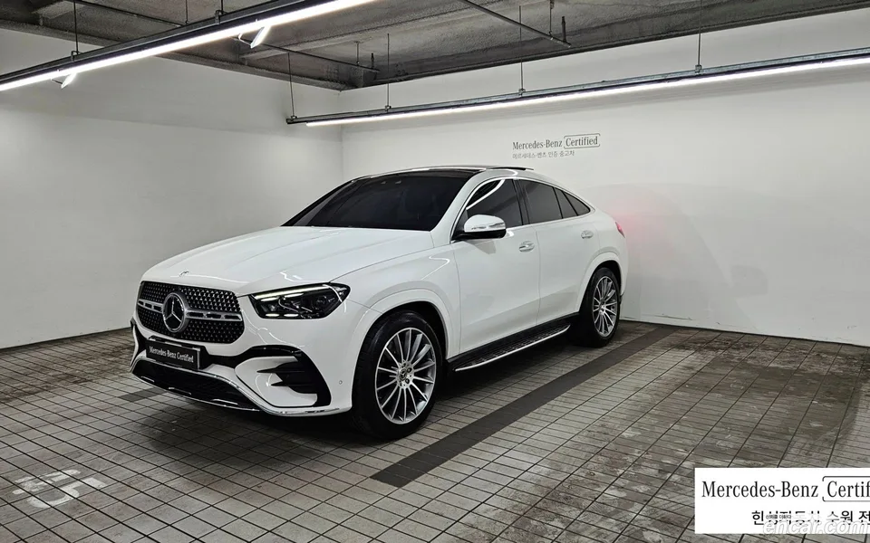 Mercedes-Benz GLE-Class GLE450d 4MATIC 2023 — фото 1, купить с доставкой в Москву