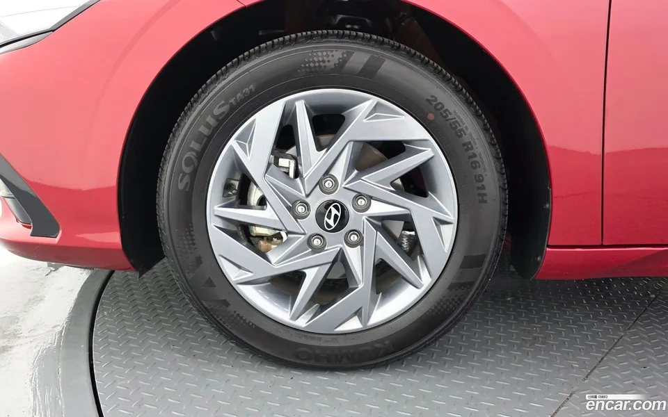 Hyundai Avante CN7 1.6 2025 — миниатюра 2