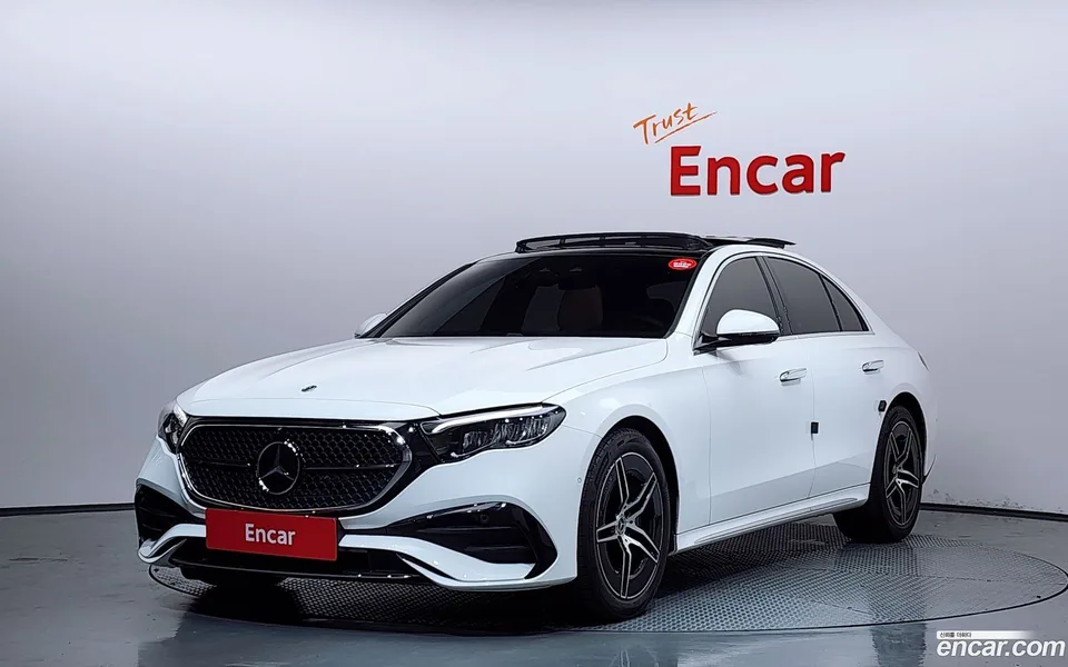 Mercedes-Benz E-Class E200 AMG Line 2025 — фото 1, купить с доставкой в Москву