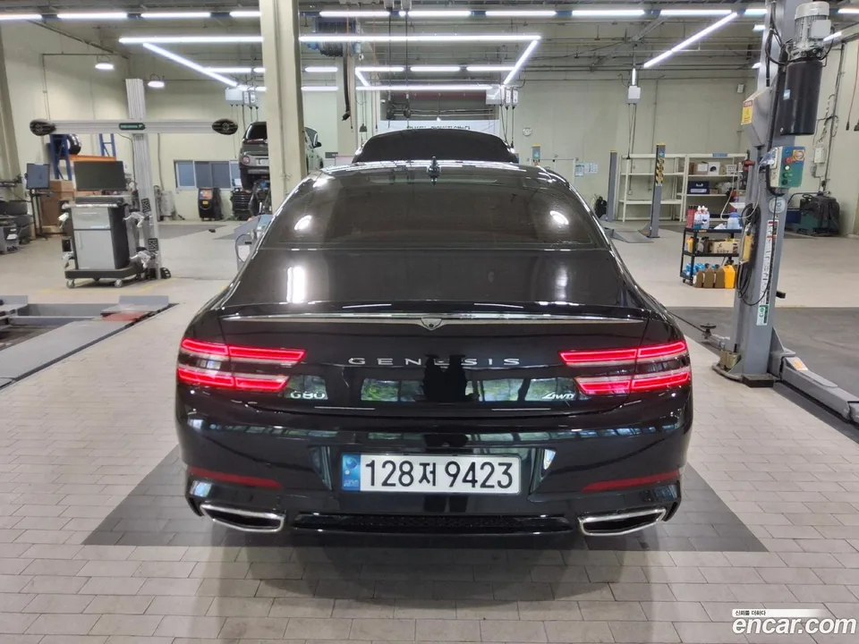 Genesis G80 2.5 AWD 2023 — миниатюра 3
