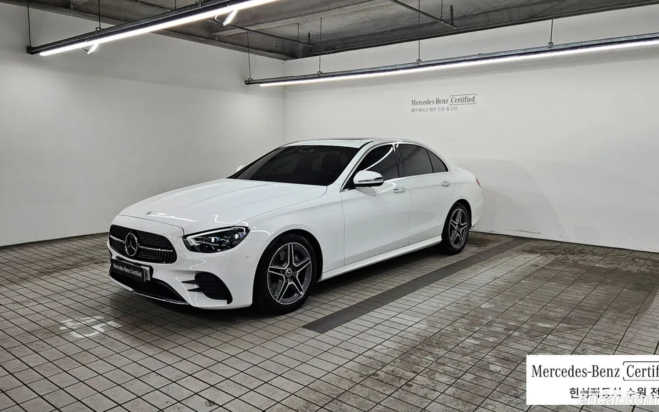 Mercedes-Benz E-Class E250 AMG Line 2023 — фото 1, купить с доставкой в Москву