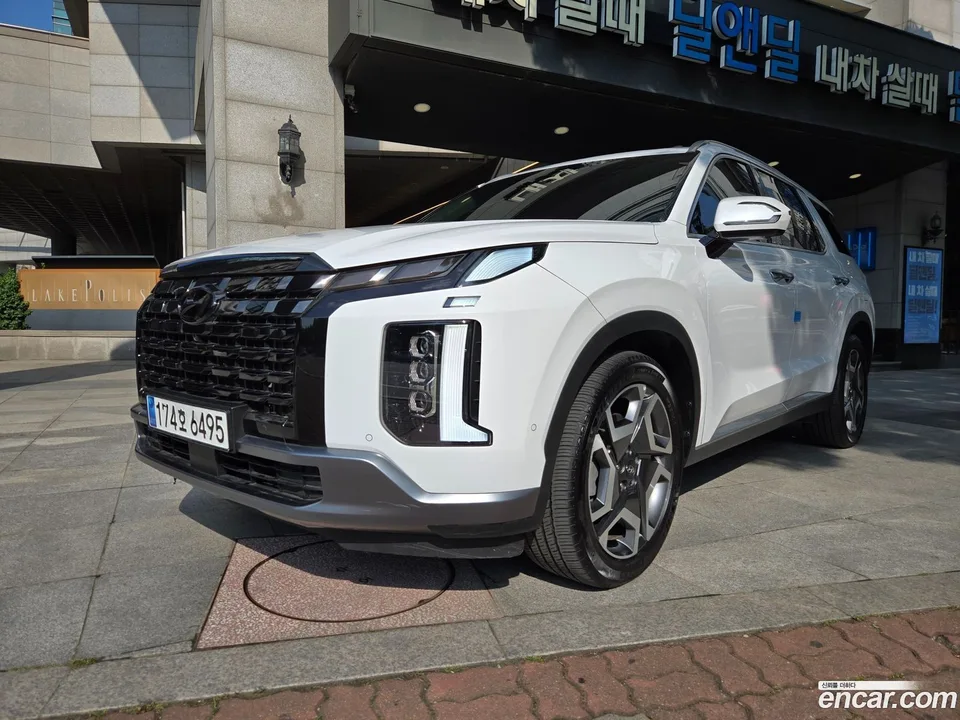 Hyundai Palisade 2.2 2WD 2023 — фото 1, купить с доставкой в Москву