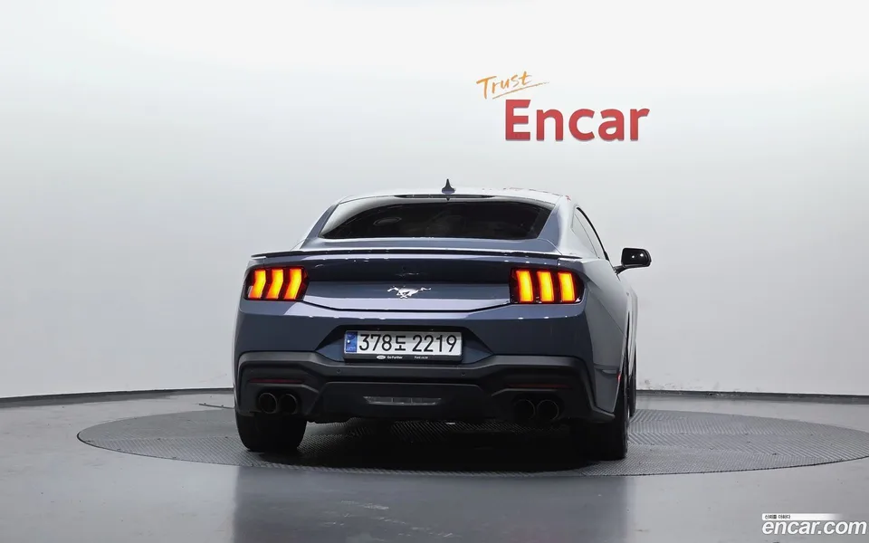 Ford Mustang 2.3 2024 — миниатюра 4