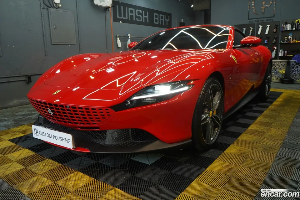 Ferrari Roma 3.9 2024 — фото 1, купить с доставкой в Москву