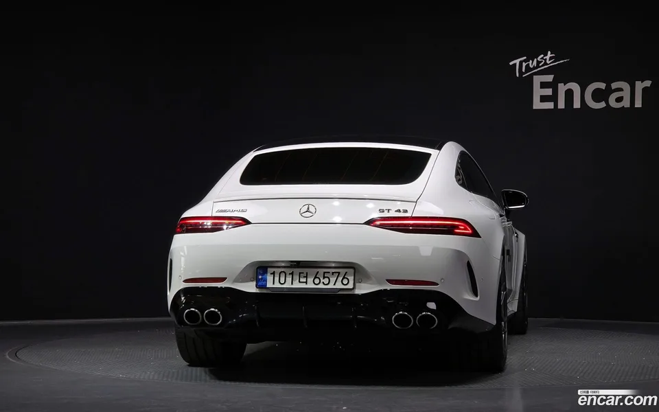 Mercedes-Benz AMG GT 4 43 4MATIC+ 2023 — миниатюра 4