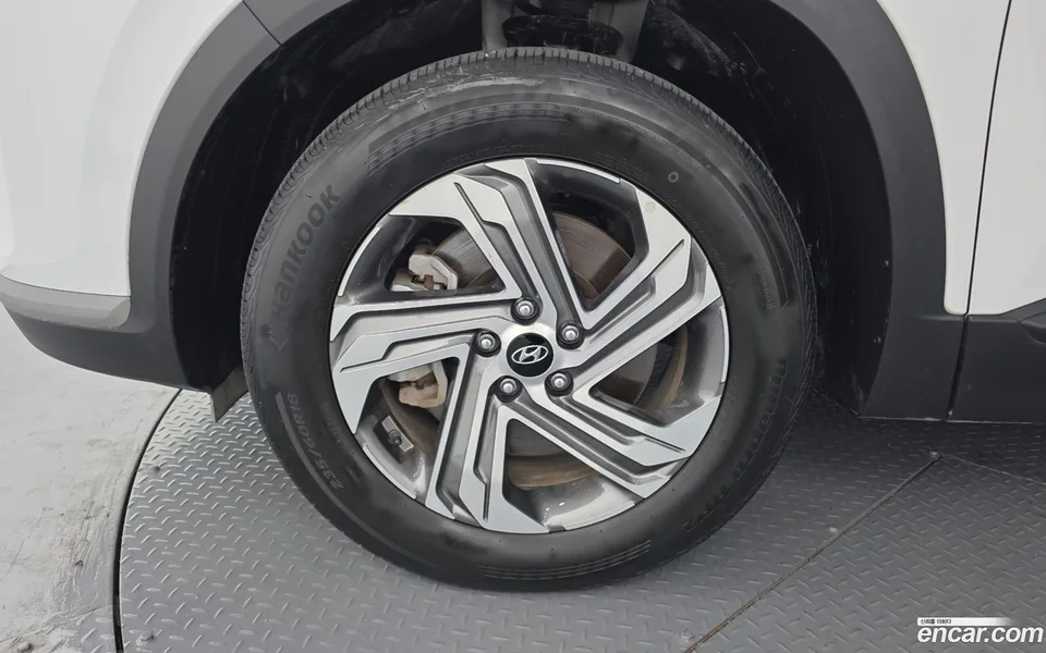 Hyundai SantaFe 2.5T 2WD 2023 — миниатюра 2