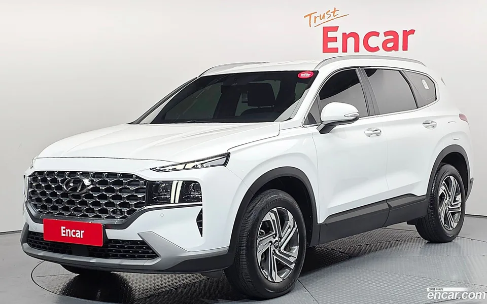 Hyundai SantaFe 2.5T 2WD 2023 — фото 1, купить с доставкой в Москву