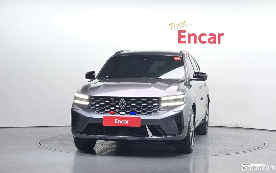 Renault Samsung Grand Koleos 1.5 E-TECH 2WD 2024 — миниатюра 3