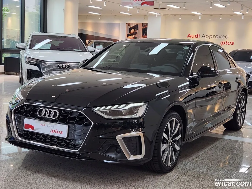 Audi A4 40 TFSI 2023 — фото 1, купить с доставкой в Москву