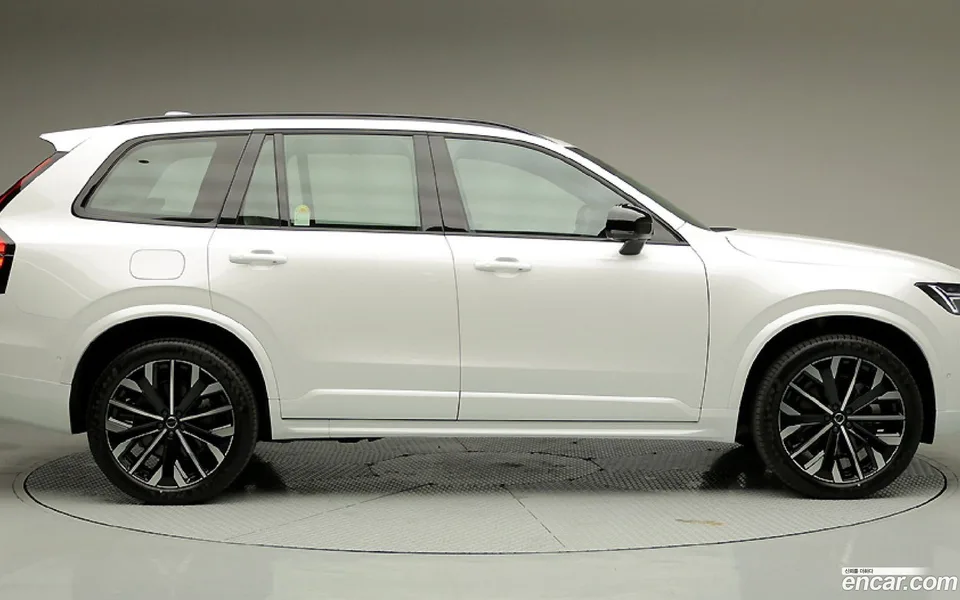 Volvo XC90 B6 2026 — миниатюра 4