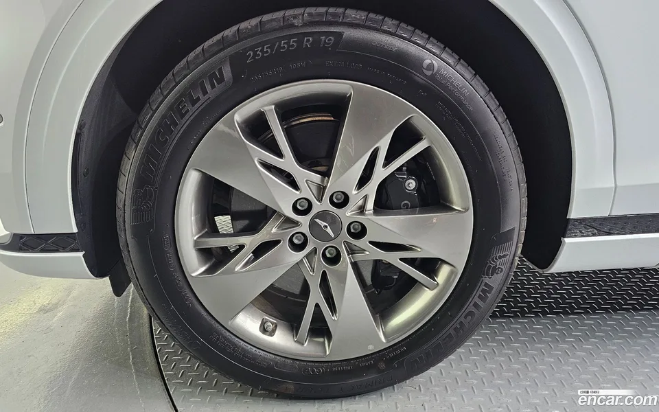 Genesis GV70 2.5T AWD 2023 — миниатюра 2