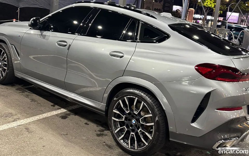BMW X6 xDrive40i M 2025 — миниатюра 2