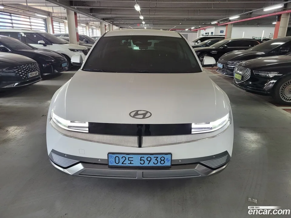 Hyundai Ioniq 5 2024 — миниатюра 3