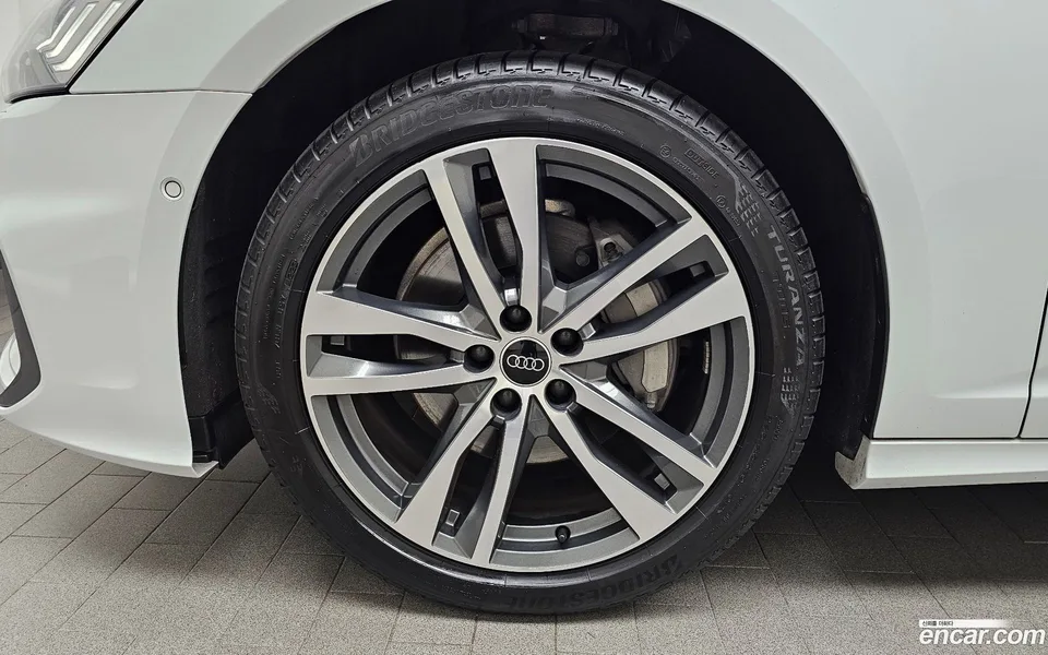 Audi A6 45 TFSI 2023 — миниатюра 2