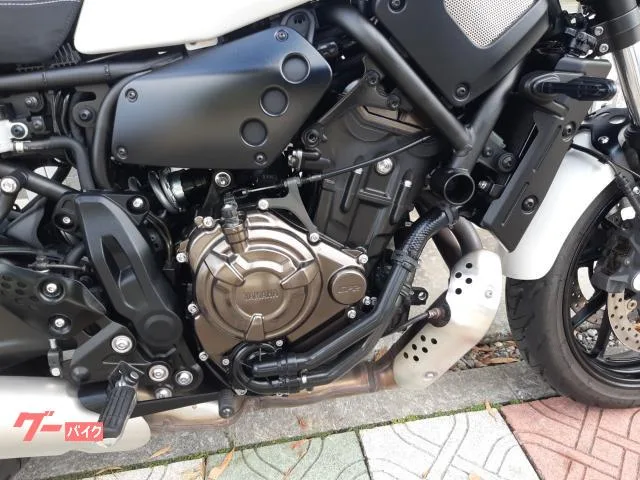 Yamaha XSR700 2023 — миниатюра 4
