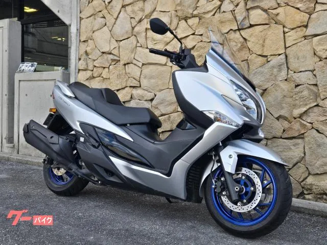 Suzuki 400 2023 — миниатюра 2