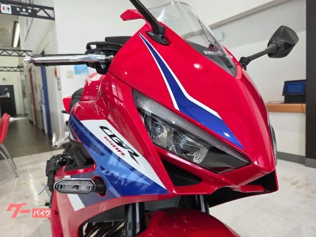 Honda CBR650R E-Clutch ETC 2024 — миниатюра 4