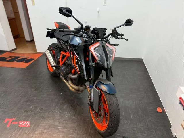 KTM 1290 R 2022 — миниатюра 2