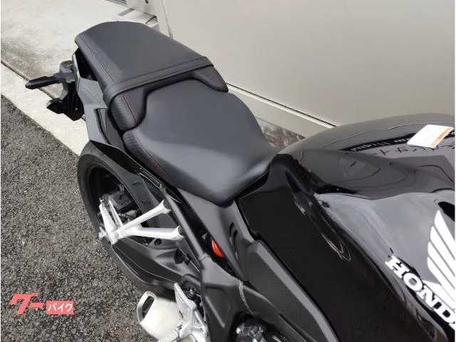 Honda CBR650R 2023 — миниатюра 3