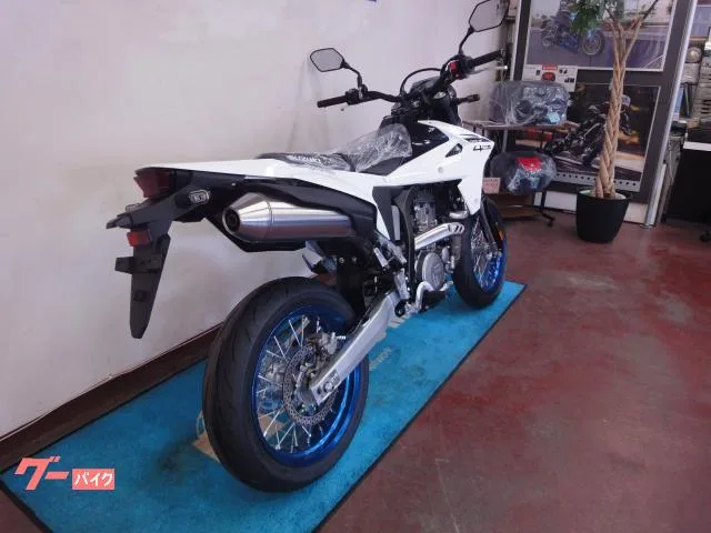 Suzuki DR-Z4SM 2025 — миниатюра 5
