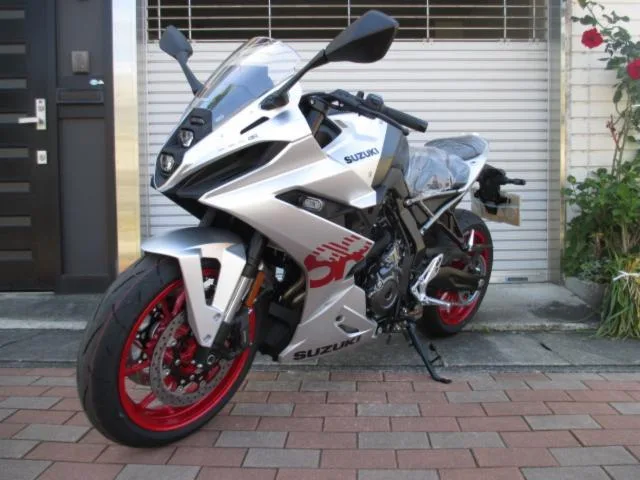 Suzuki GSX-8R ETC 2026 — миниатюра 5