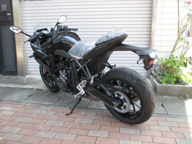 Suzuki GSX-8R ETC 2026 — миниатюра 4
