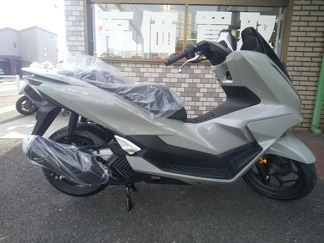 Honda PCX160 2026 2025 — фото 1, купить с доставкой в Москву