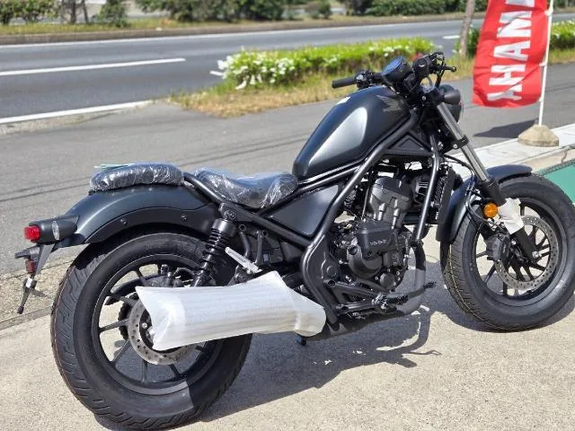 Honda 250 E-Clutch 2026 — миниатюра 2